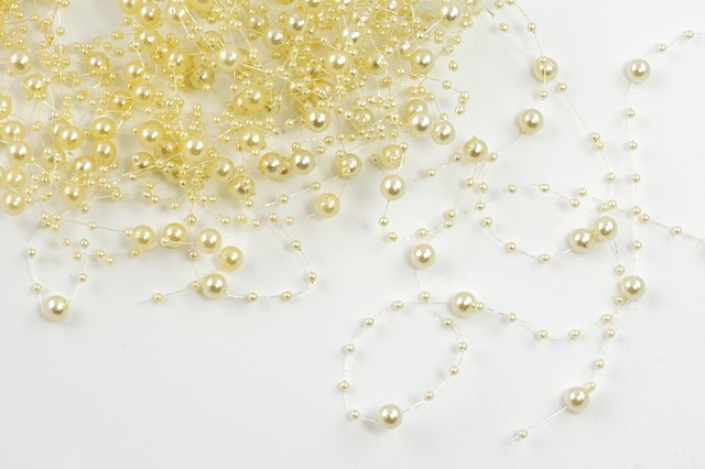 Choix de cordes fabrication de perles et de bijoux.