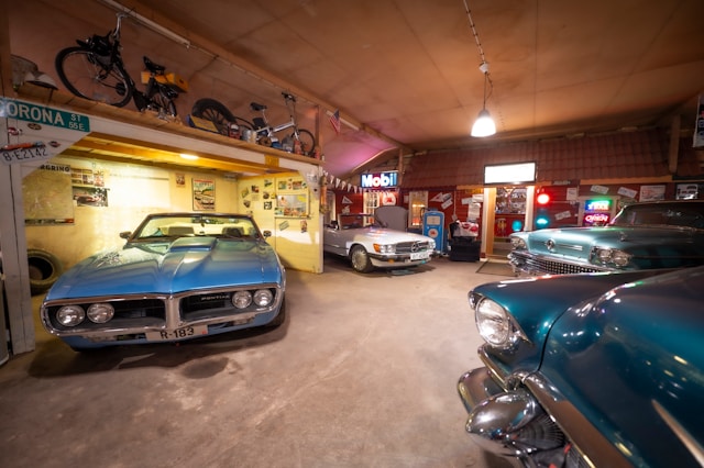 La transformation d’une voiture vintage : l’importance essentielle du garage automobile