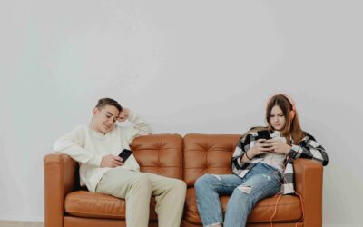 Impact des réseaux sociaux sur le bien-être mental des jeunes