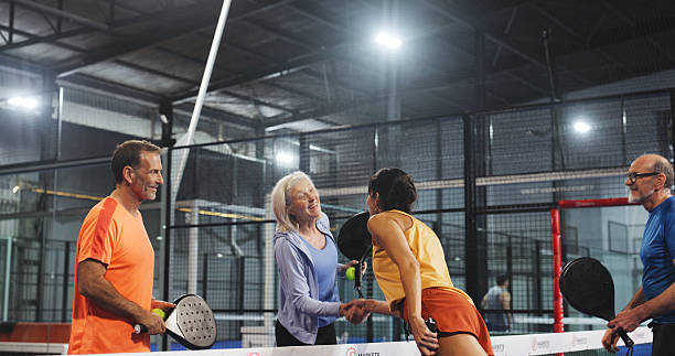 Quels critères analyser avant d&rsquo;accepter un devis de construction terrain de tennis ?