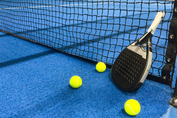 Quels éléments vérifier pour mieux comprendre le coût construction terrain de tennis proposé par une entreprise ?